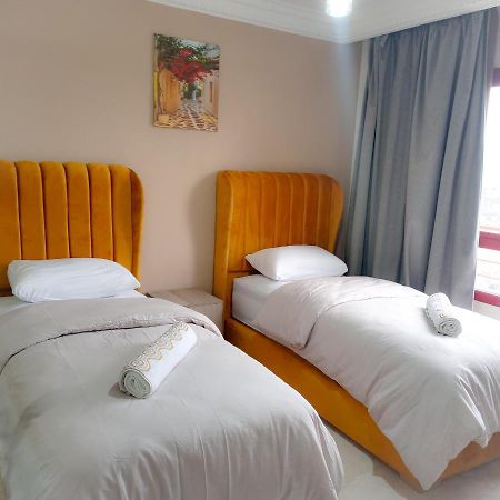 Nouveau Appartement Au Plein Centre Ville En Face Hilton Tanger Kültér fotó